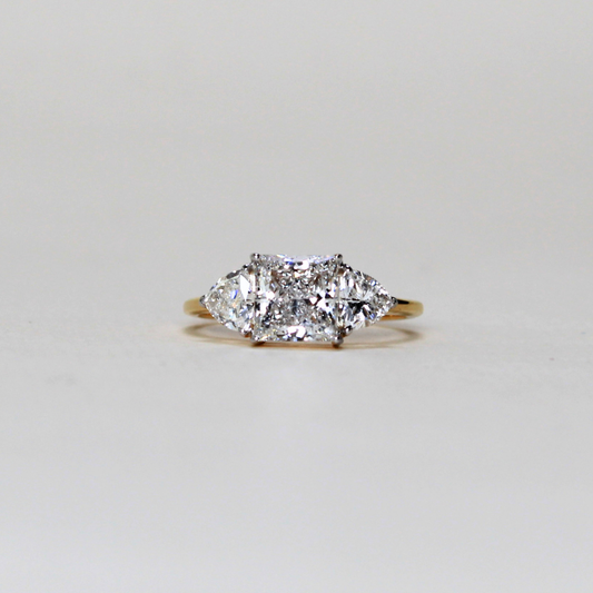 2.99cts Princess cut Lab-grown trilogy ring