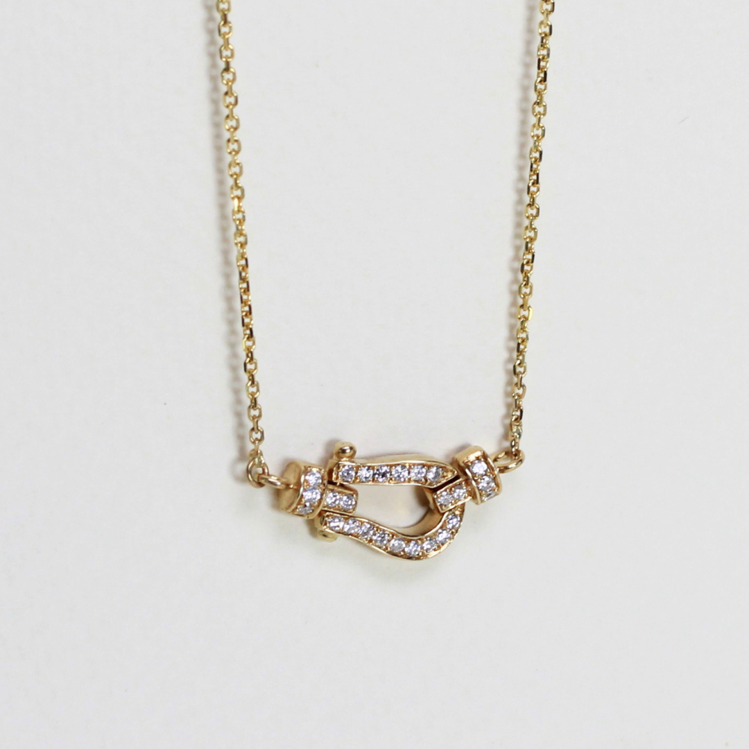 .31cts Horse shoe necklace