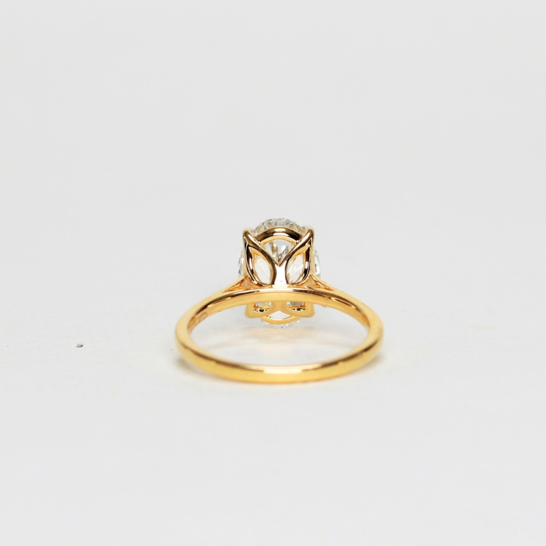 3cts Oval Lab-grown Solitaire ring petal prong