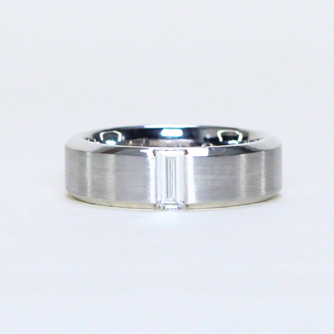 .40cts Baguette cut Male ring