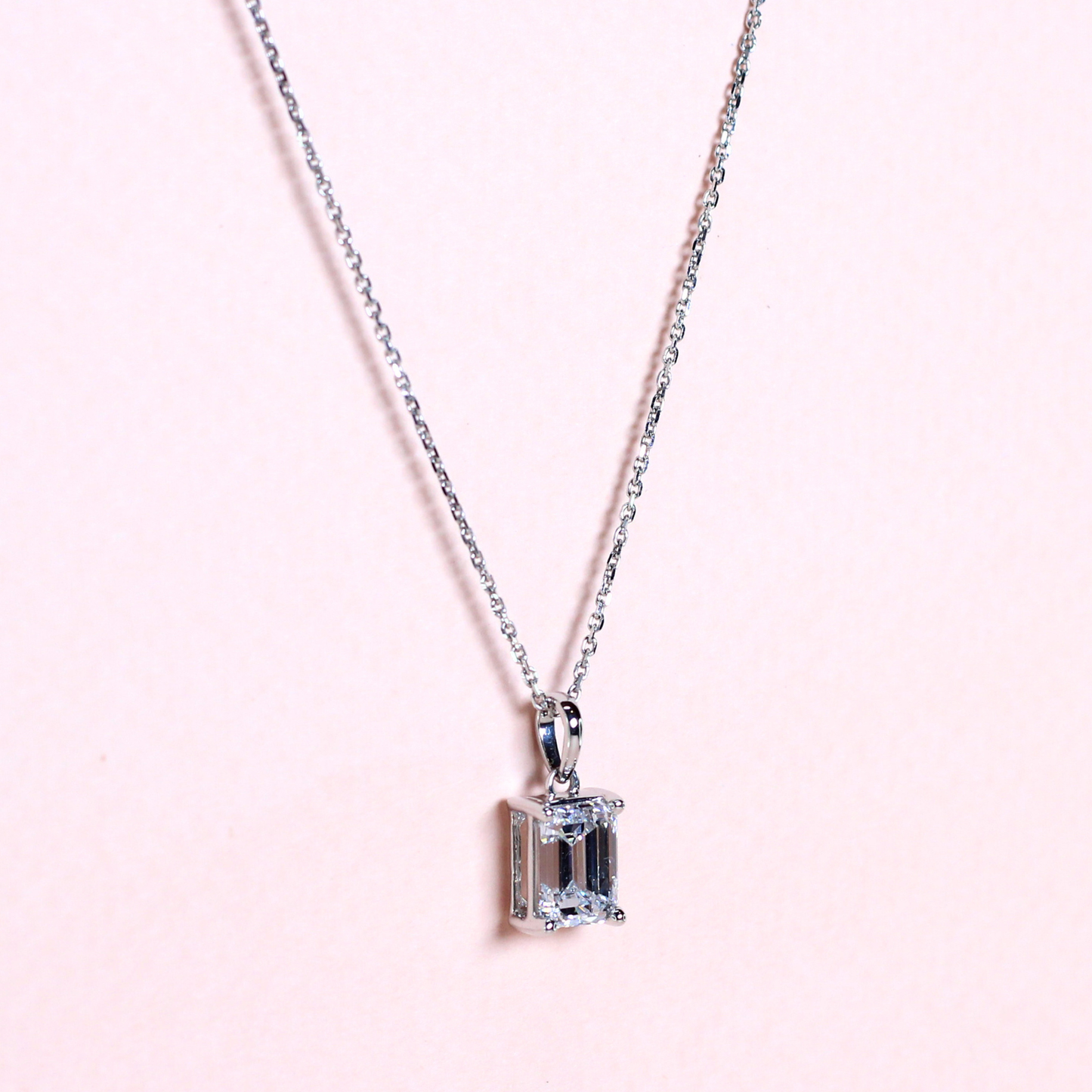 1.95cts Emerald cut Lab-grown Solitaire necklace