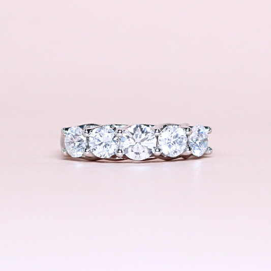 1.5ct 5stone platinum ring