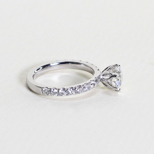 2.37cts  Round cut Pavé ring
