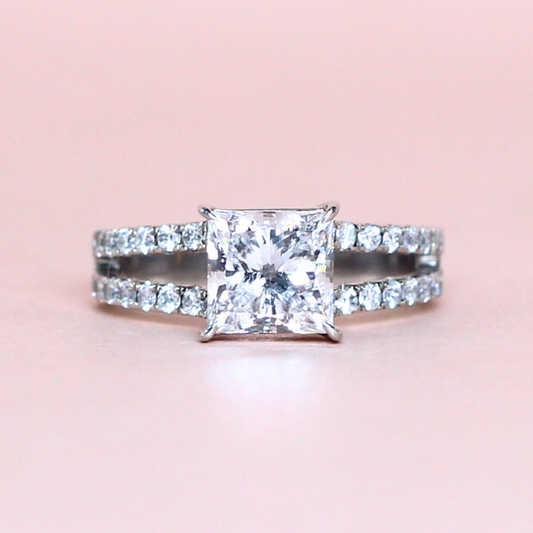 2.20cts Princess cut  Lab-grown Half Eternity split Pavé ring