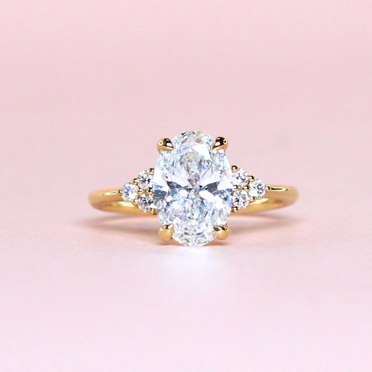 1.97cts Oval cut Lab-grown ring on modified band