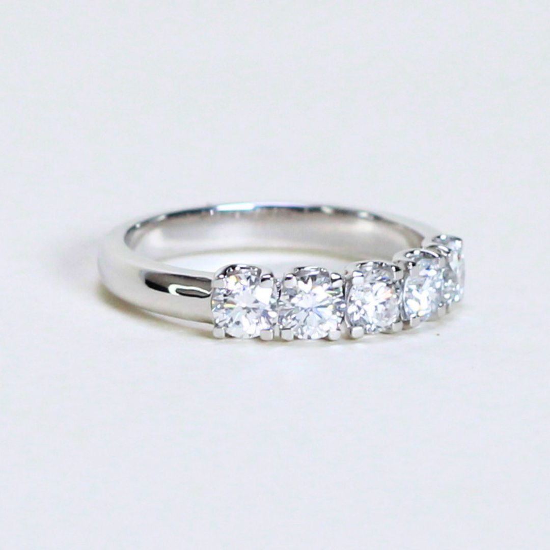 .75cts 5-stone Round cut  lab-grown ring