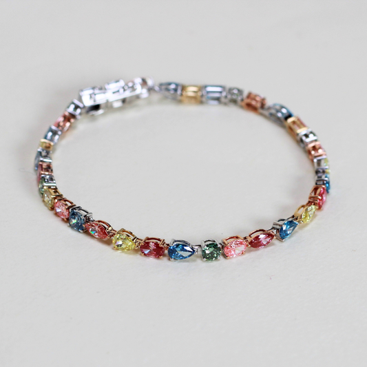 8.59cts Multishape Lab-grown colored stones bracelet