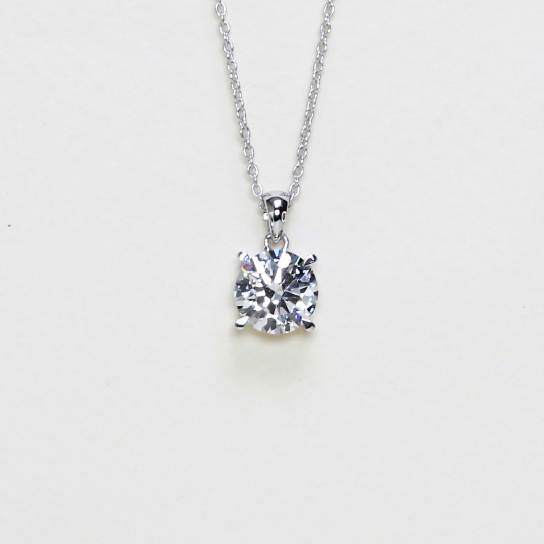 3.03ct Round cut lab-grown Solitaire necklace