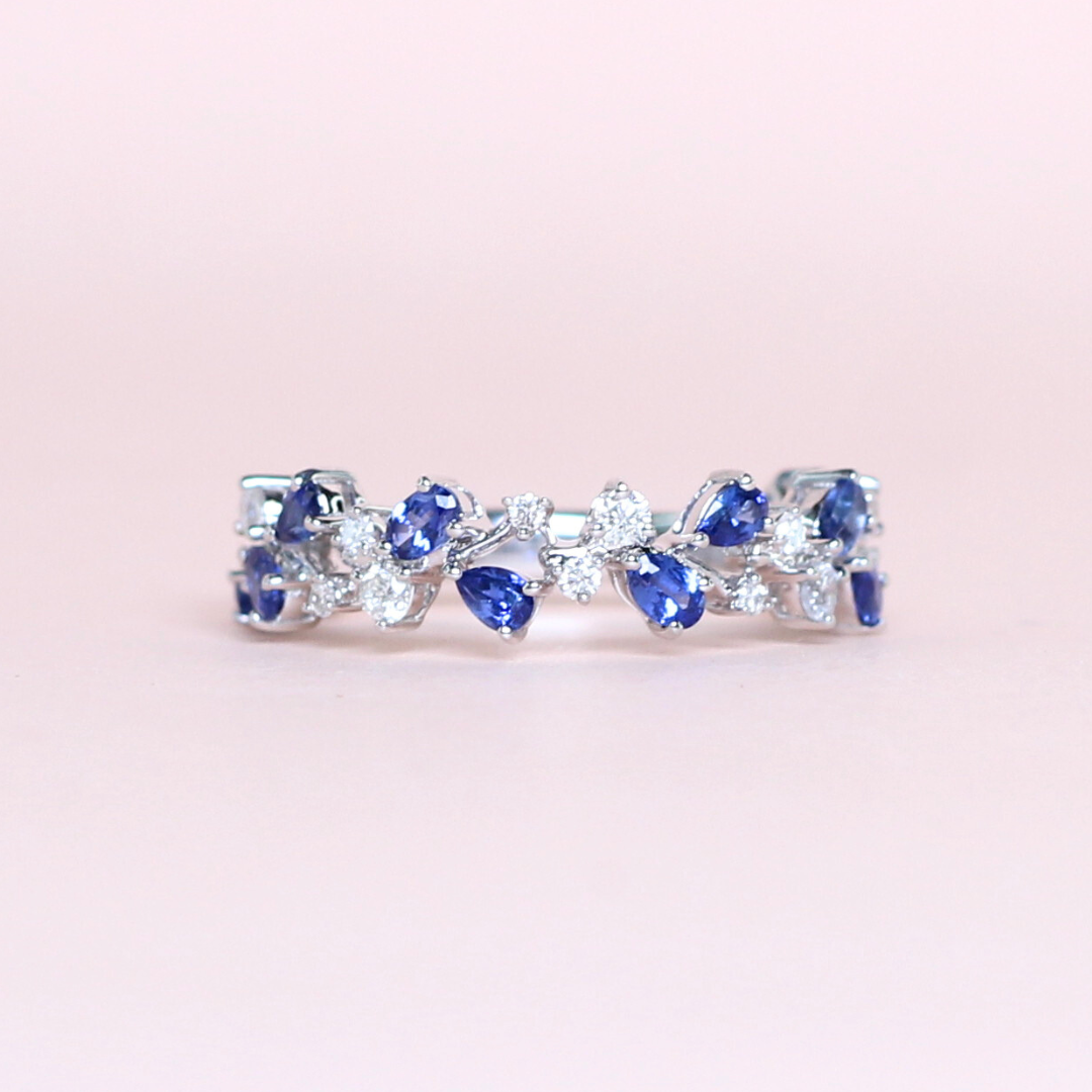 Sapphire and diamond cluster ring