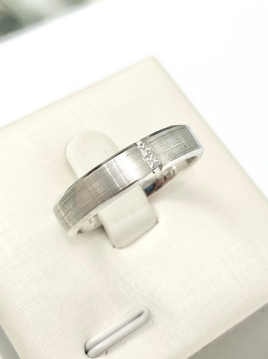 Male Satin ring with Diamonds