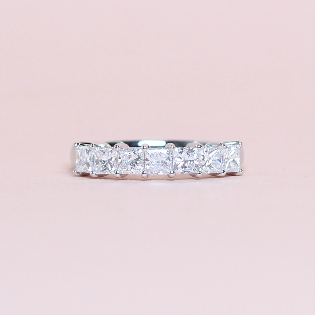 1.05cts 7 stone Princess cut ring