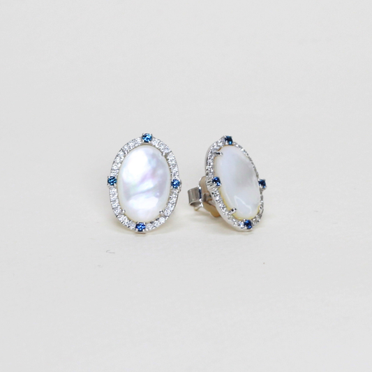 Mother of Pearl stud earrings