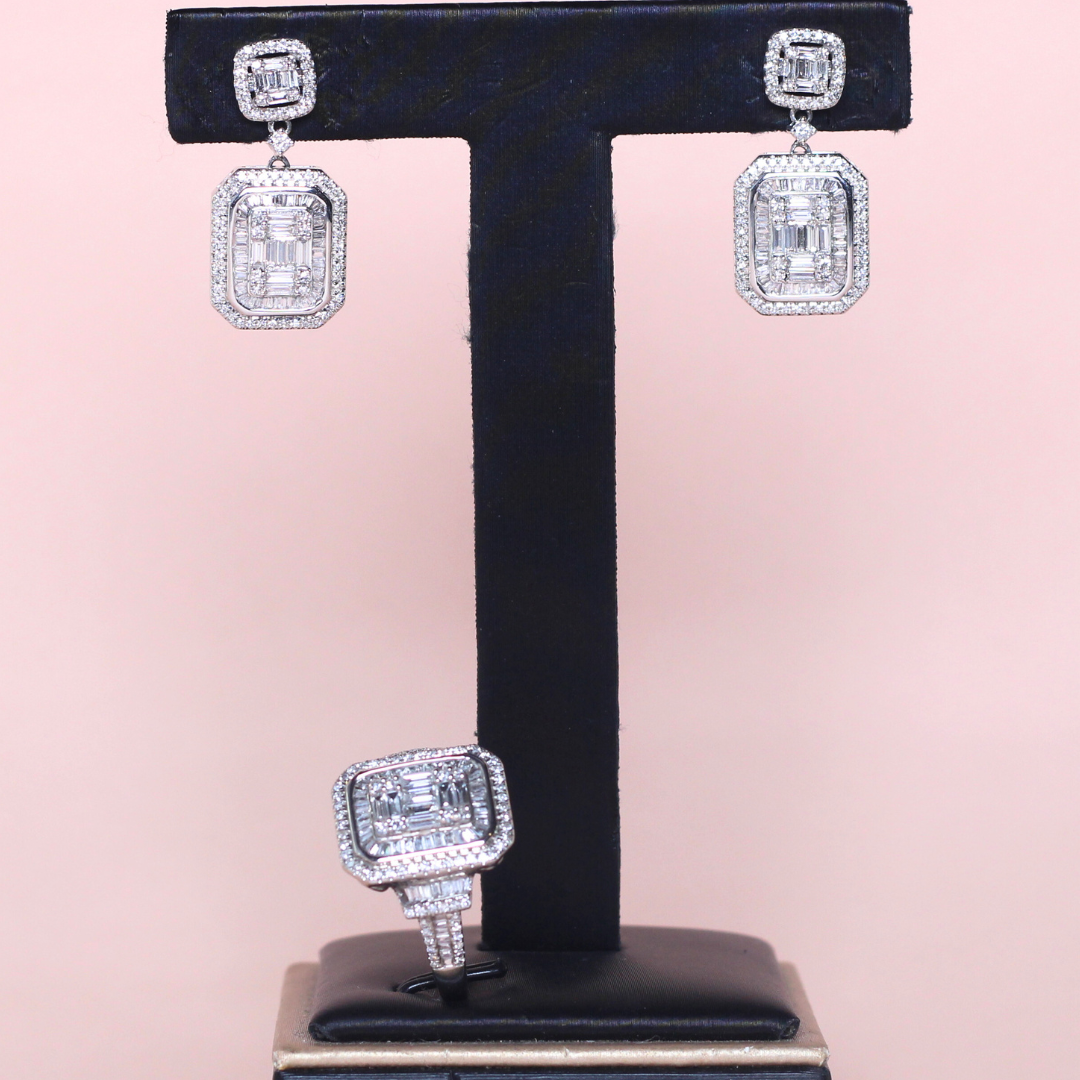 3cts Emerald illusion dangling set