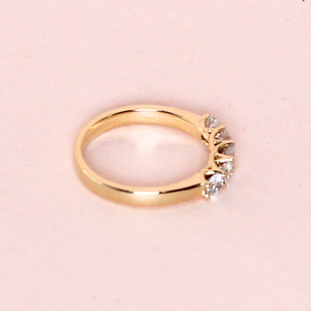 .50cts Round cut lab-grown ring