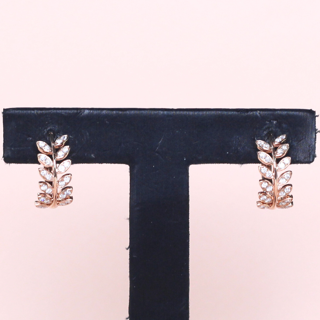 .27cts Leaf huggie earrings