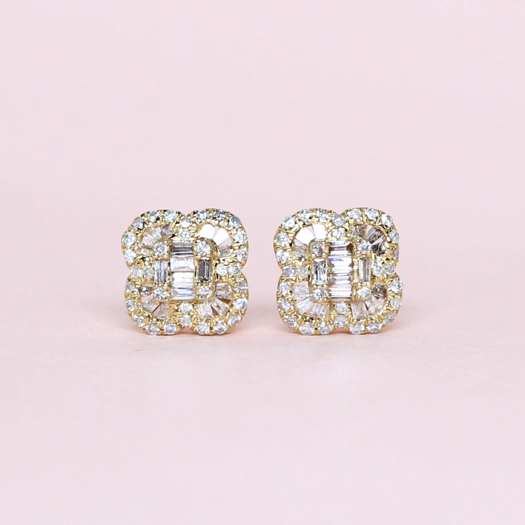 .64cts Clover Stud Earrings