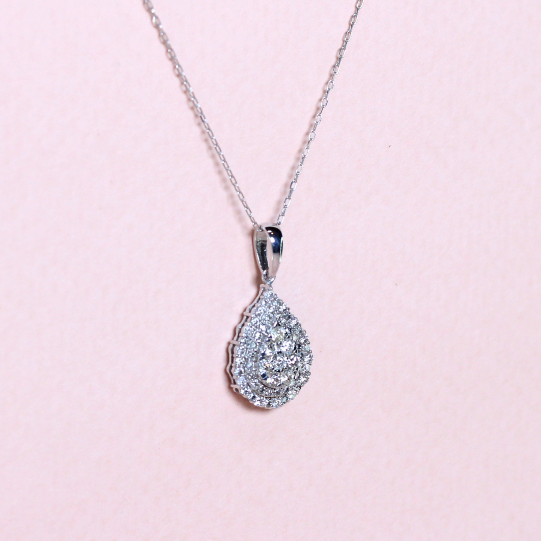 .50cts Pear illusion necklace