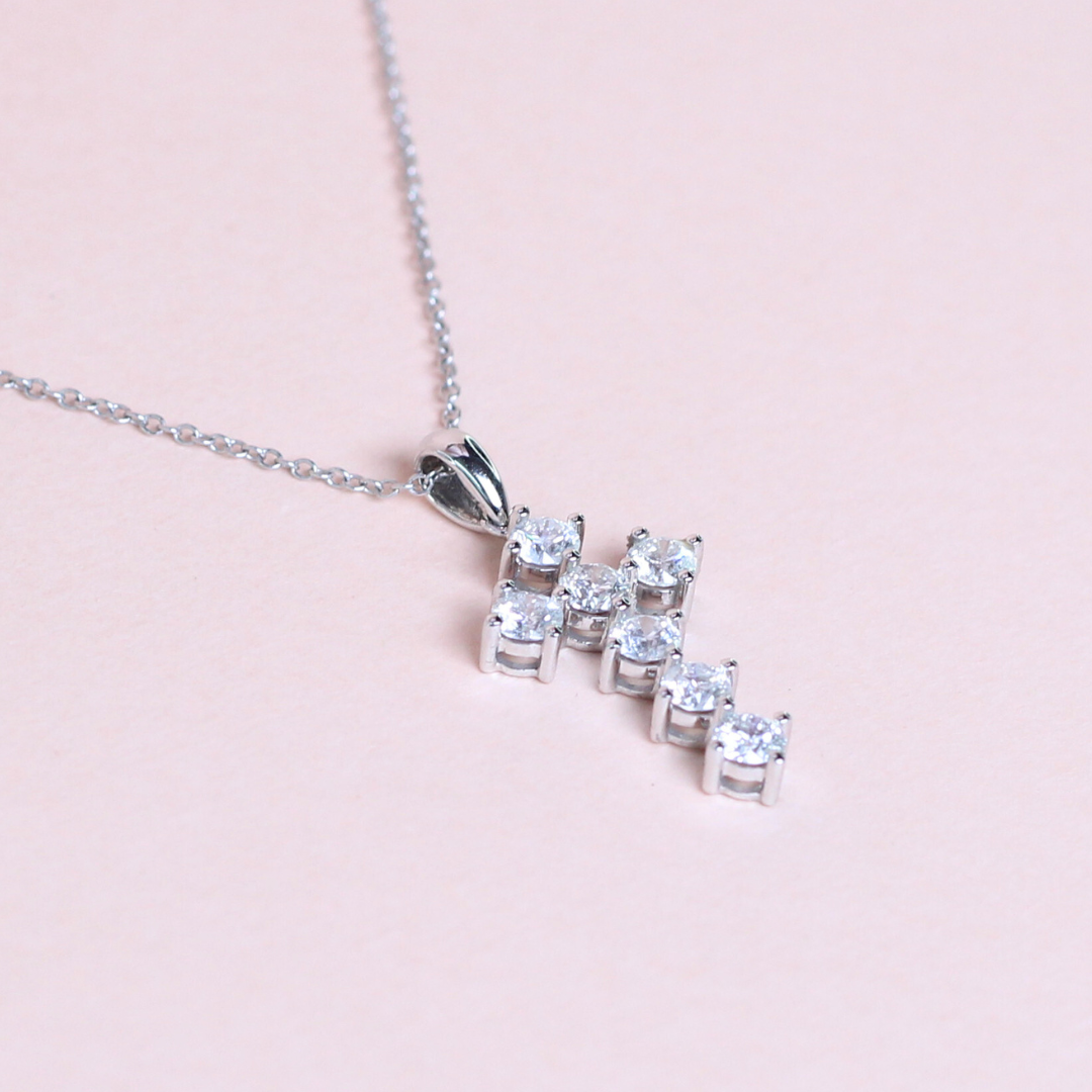 .99cts Cross diamond necklace