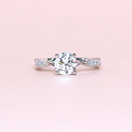 1ct Round cut Channel ring