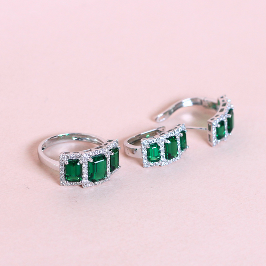 5.48cts Emerald Set