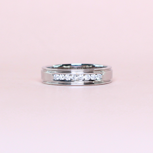.18cts Round cut lab-grown male ring