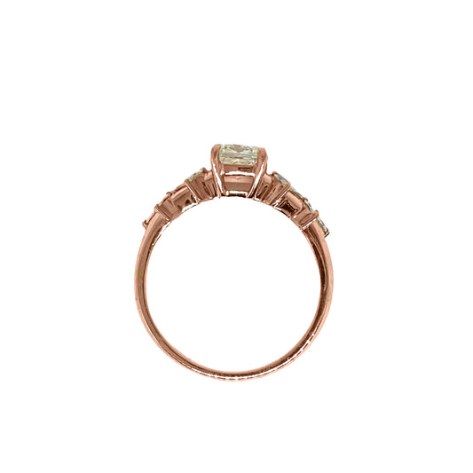 1.11cts Cushion cut ring on modified band